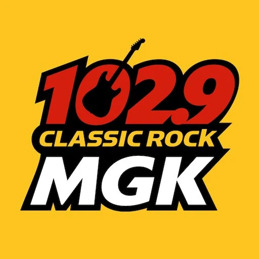 102.9 WMGK logo